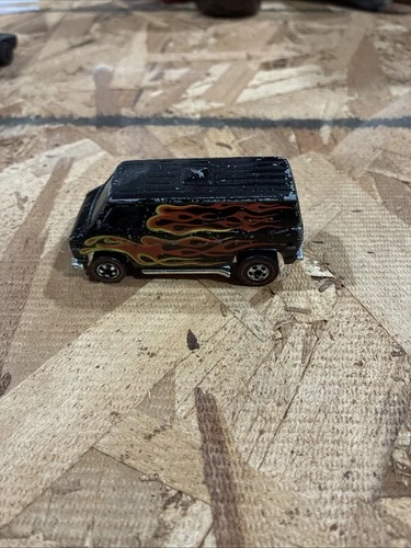Vintage 1974 Hot Wheels Redline Black Super Van with Flames Hong Kong HK