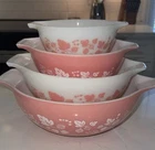 Vintage Pyrex Gooseberry Pink Cinderella Nesting Mixing Bowl Set
