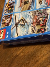 LEGO CITY: Crooks Island (60131) Sealed New In Box Retired - Police