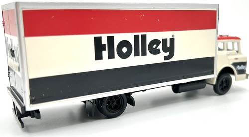 M2 MACHINES 1966 FORD C-950 BOX TRUCK 1/9000 LOOSE - Picture 2 of 4