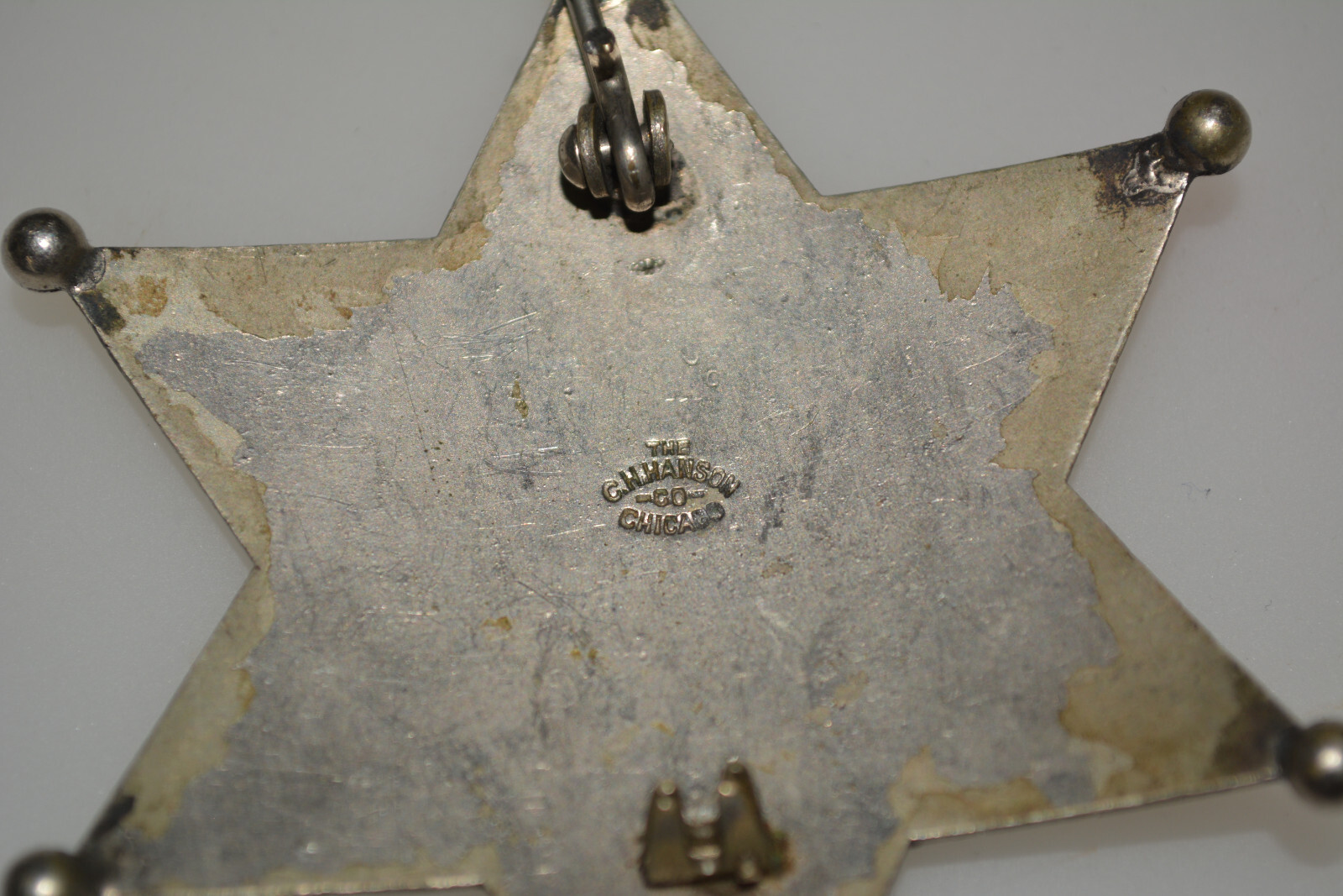 RARE ANTIQUE CHICAGO DEPUTY BAILIFF BADGE COURT OBSOLETE HALLMARKED C H