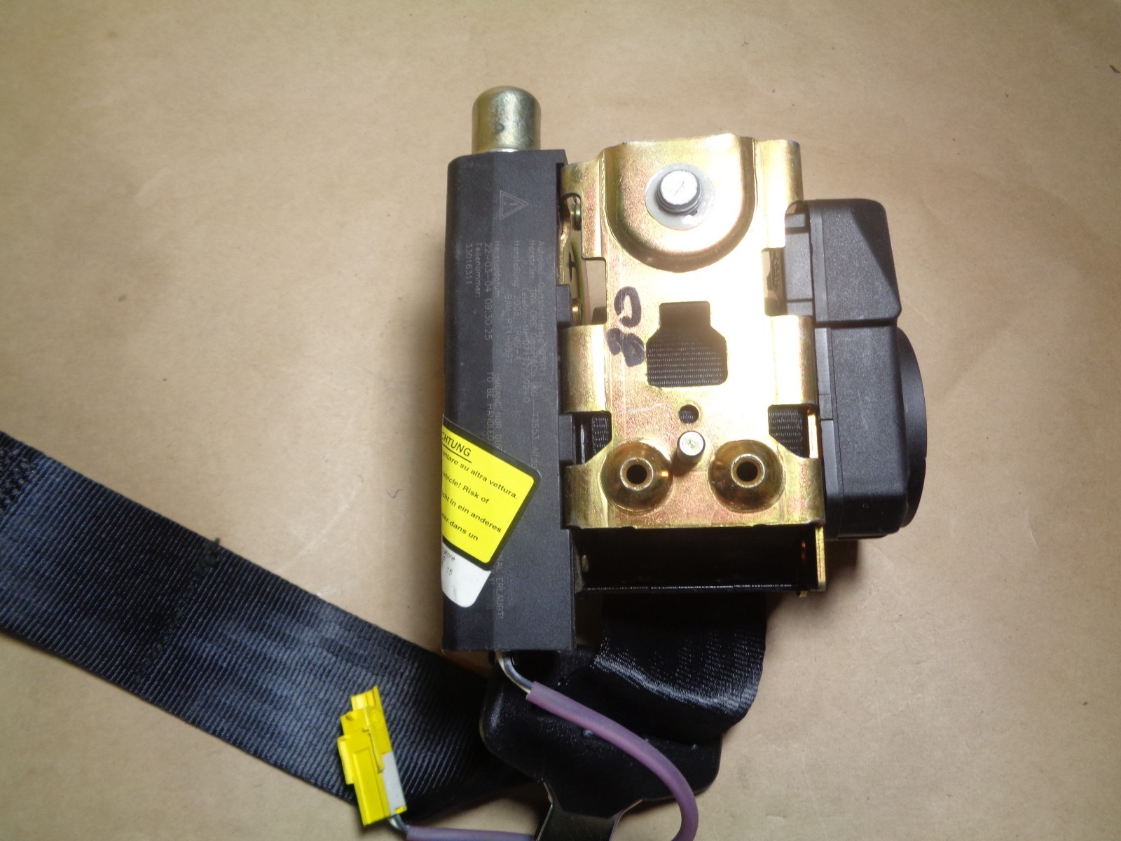 Maserati Quattroporte LH Rear Seat Belt...Part# 66948500