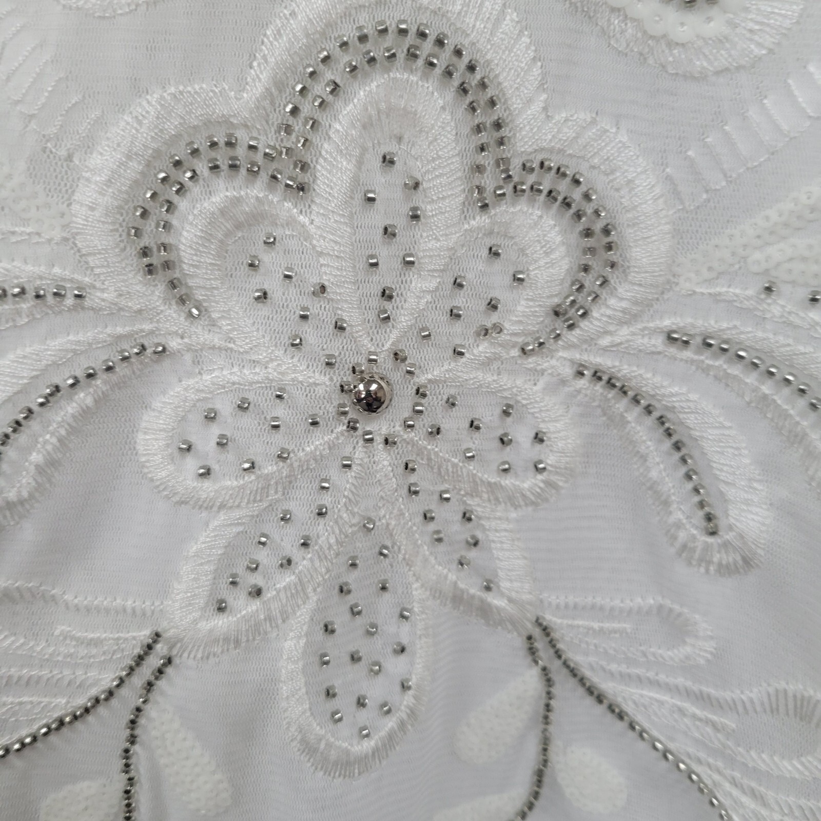 Ameri MODE WOMENS L/XL White Sequined Top - image 5