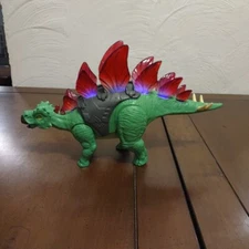 Zuru Robo Alive Dino Wars Stegosaurus Dinosaur - Lights up, Walks, Roars NO GUN