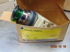 NEW Schneider Electric 9001K2L1G20H13 MUSHROOM PUSH BUTTON 600VAC 10A 30MM
