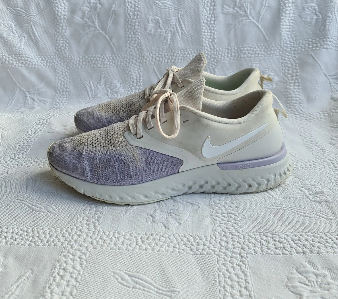 Odyssey react hotsell white