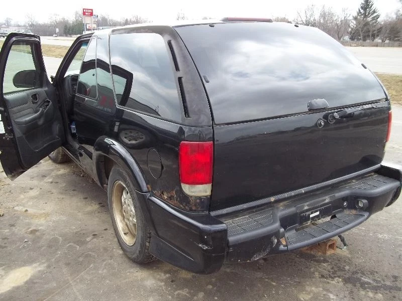 Used Left Quarter Glass fits: 2001 Chevrolet Blazer s10/jimmy s15 2 Dr front ven Foto 3 de 4