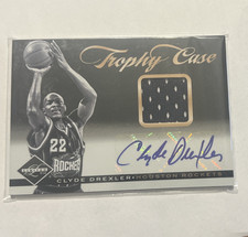 Panini 2011-12 Limited Trophy Case Clyde Drexler Autograph Patch Rockets /25