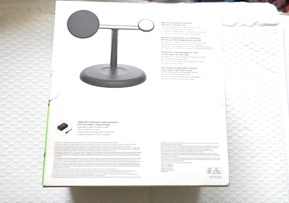 Belkin Boost Charge Pro 3-in-1 Qi2 Charging Stand w/ Magsafe WIZ023 Black - Image 3 of 4