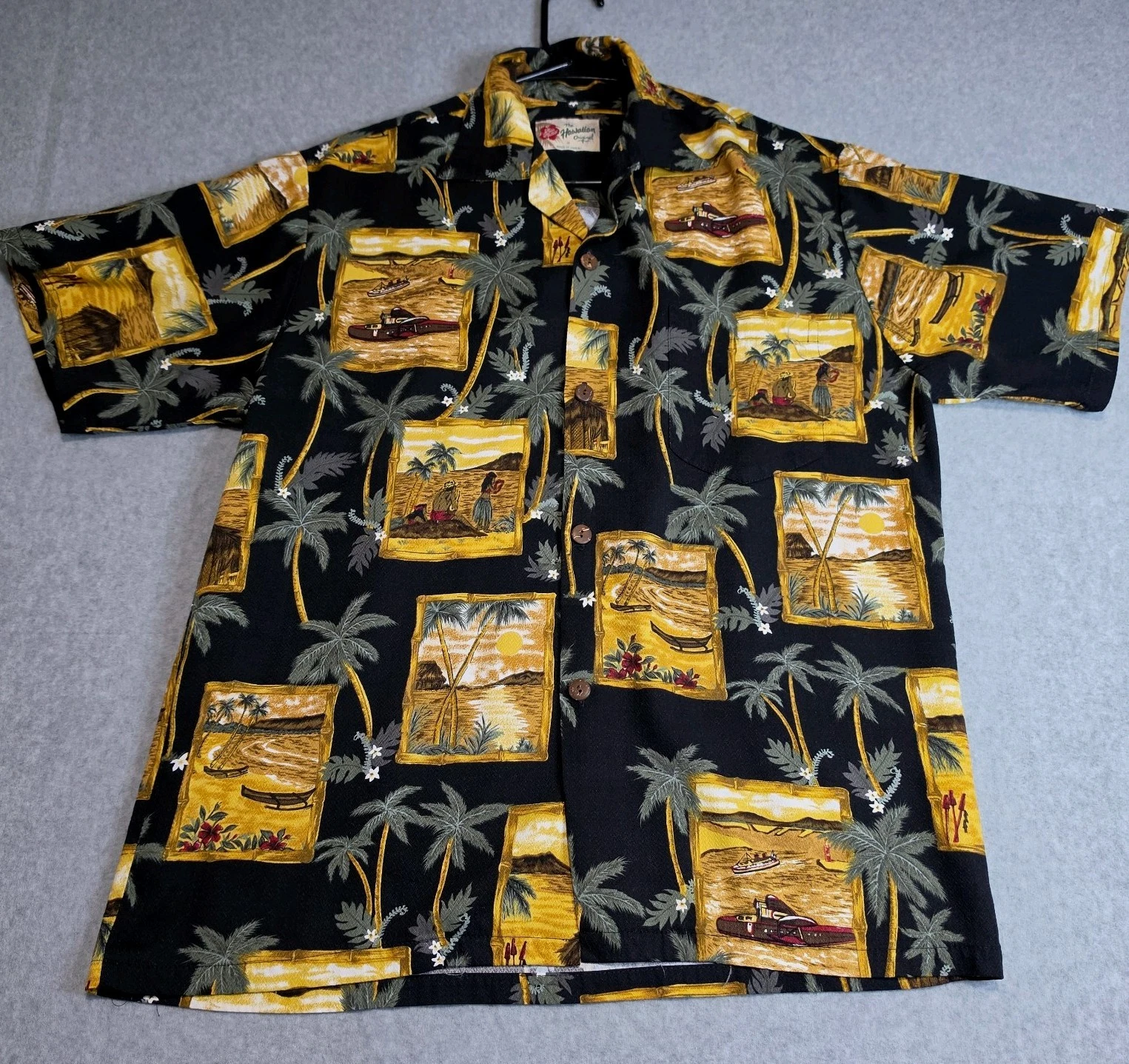 Vintage Hilo Hatties Mens Hawaiian Shirt Medium all around palm 🌴 🚢 artwork