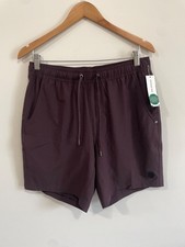 Vuori Kore Everyday Short Lined Men's Size Medium 7.5" Inseam Gray Purple