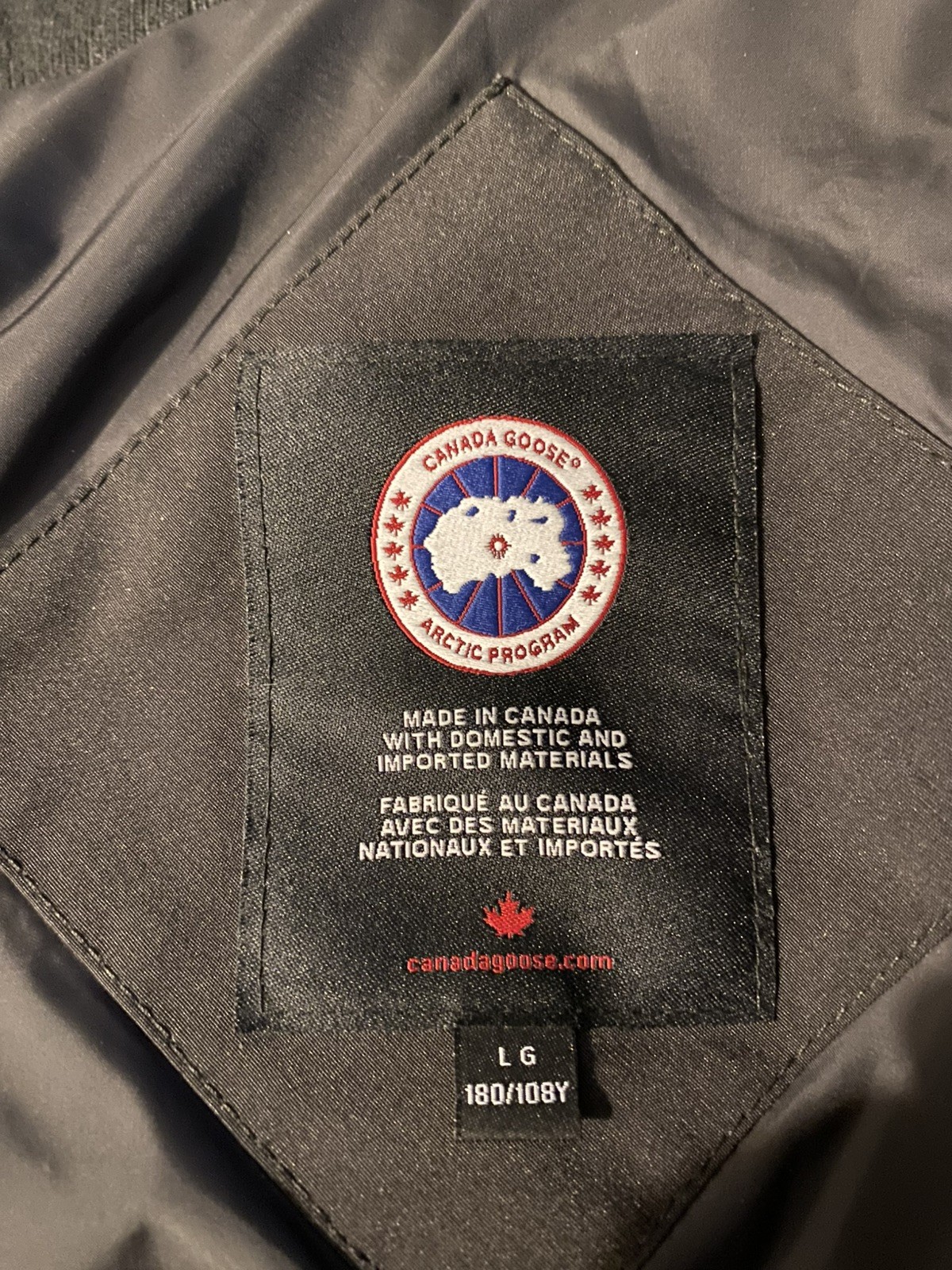 Canada goose down jacket men large - image 6