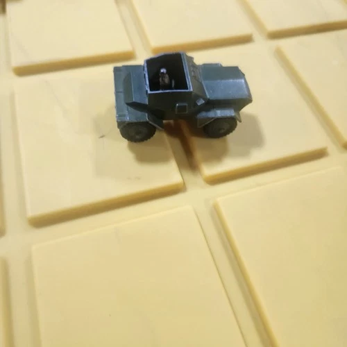 Vintage Dinky Toys 673 Scout Car Made in England Meccano LY#2