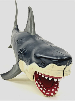 Chap Mei Toys R Us Chomping Action Great White Shark 11'' 362081