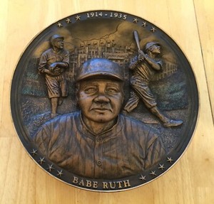 Babe Ruth “The Sultan of Swat”New York Yankees The Bradford Exchange 3 - D Plate