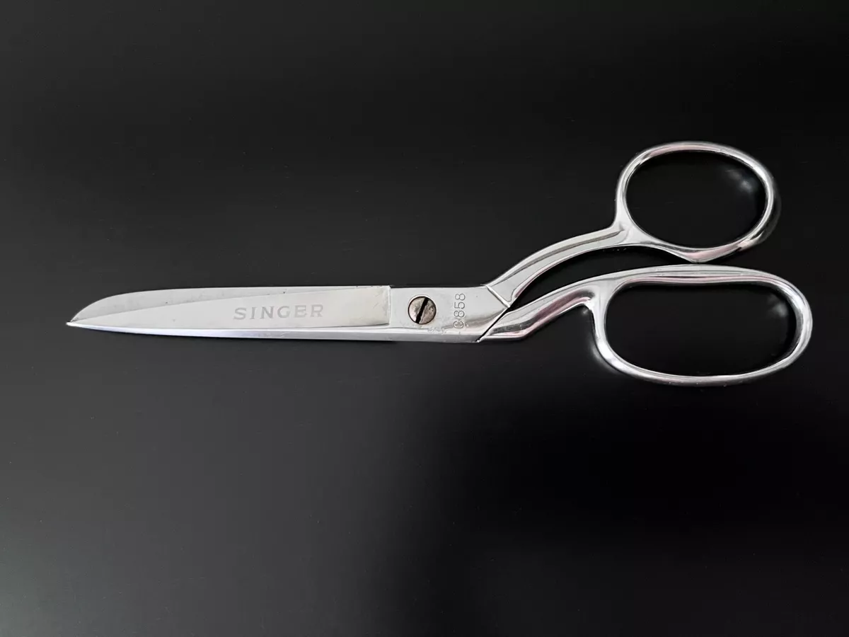 Vintage SINGER 8 Professional Stainless Sewing Tailoring Shears Scissors  C858