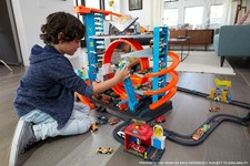 hot wheels ftb69 city garage