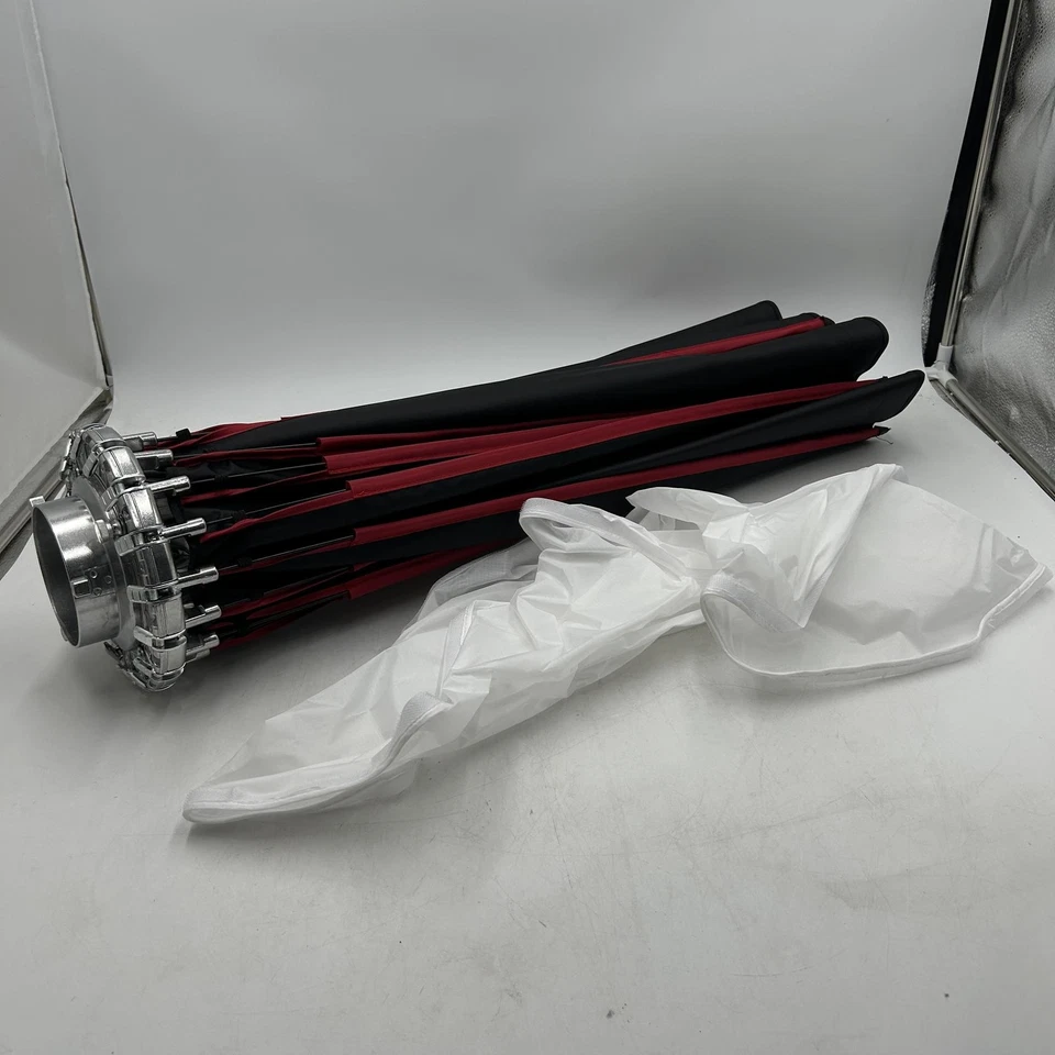 Fotodiox 36" EZ-Pro DLX Parabolic Softbox, Quick-Collapsible - Image 3 of 4