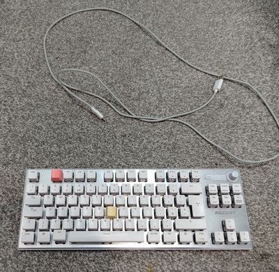 Roccat Vulcan TKL Pro PC USB-C Gaming Tastatur, Linear Optical Titan Switch