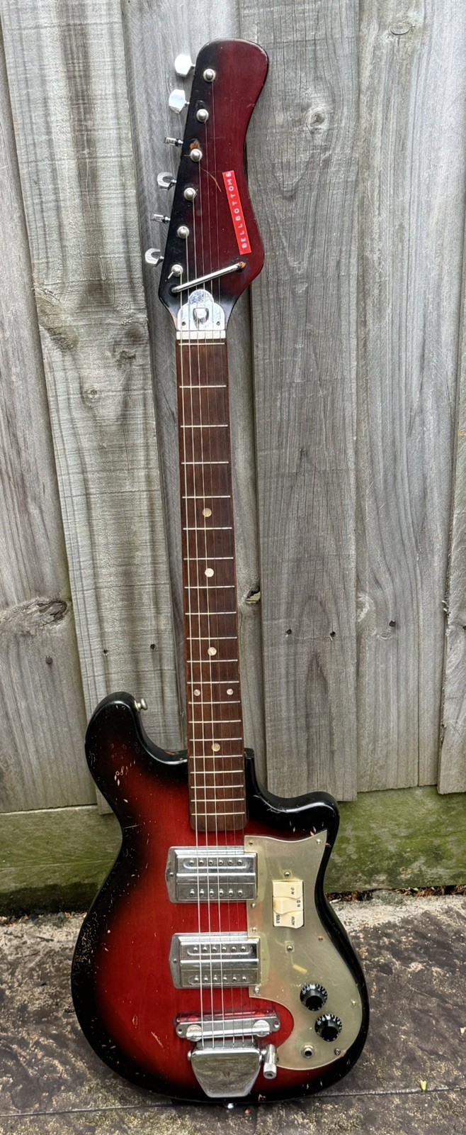 Japanese 1960s Jon Spencer Teisco style off set guitar working Narre Warren