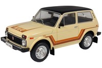 Whitebox WB124224 Lada Niva 5000 Beige/Dekor 1980 MaßStab 1:24