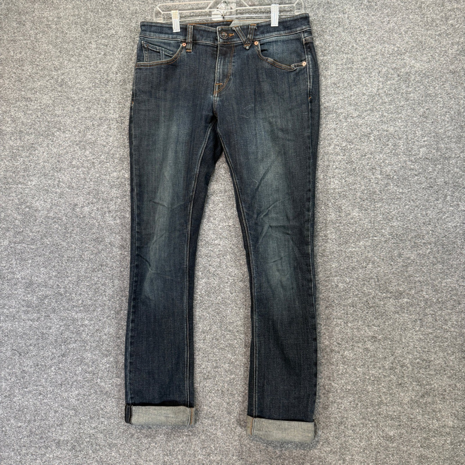 30x31 Blue Wash Stretch Denim Skateboarding