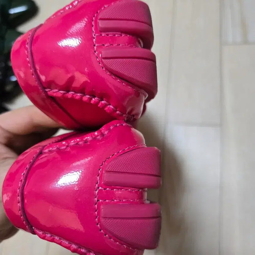 Salvatore Ferragamo Pink Enamel Gancini Loafers 230-235