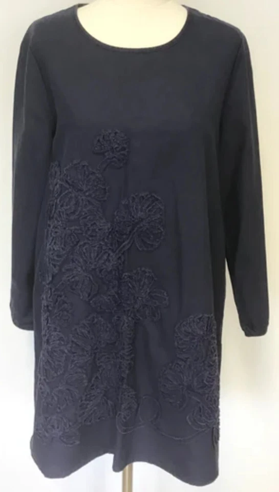 Vestido recto para mujer Dependiendo del horizonte azul marino en relieve bordado floral 2XL Foto 2 de 4
