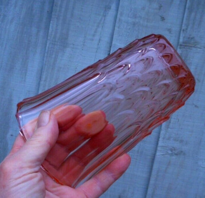 Vintage Pfirsich Pressglas konische Vase - 14,5 cm (5,85'') hoch