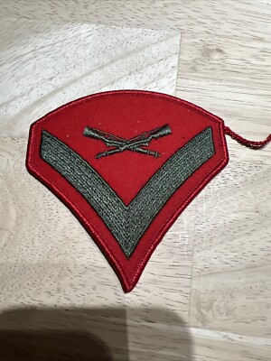 US Marine Corps Lance Corporal E-3 Rank Chevron Insignia Patch USMC