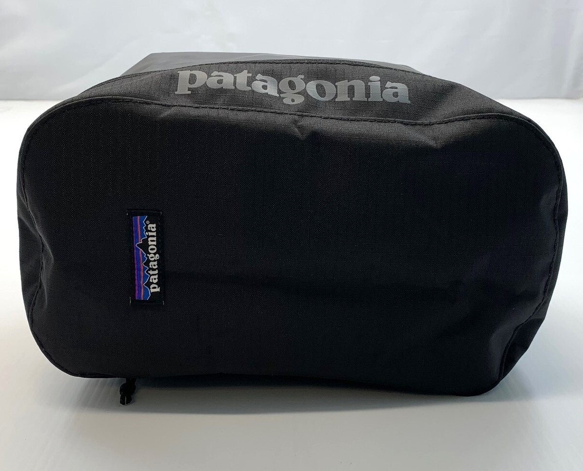 PATAGONIA Black Hole MLC Cube 12L Travel Bag #49090 BLACK