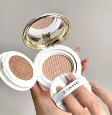 Japan Salmon Skin Care Air Cushion Foudation Hydrating CC 15g 鮭魚氣墊