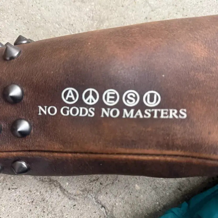 Supreme Undercover Down Jacket - Authentic, Rare … - image 6