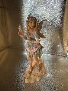 The Leonardo Collection Faerie Poppets Follow Your Dreams Figurine