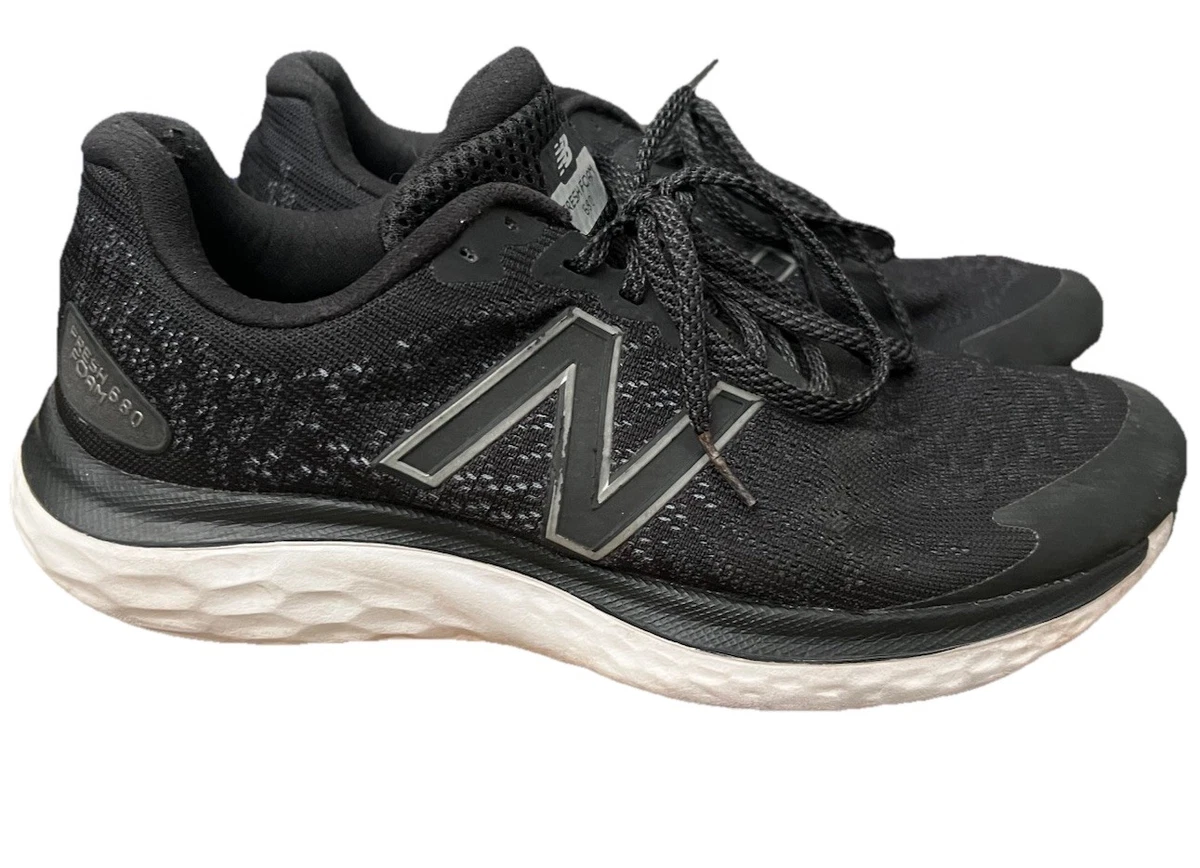 Preços baixos em New Balance Fresh Foam 680v7 Black Star  display picture 1