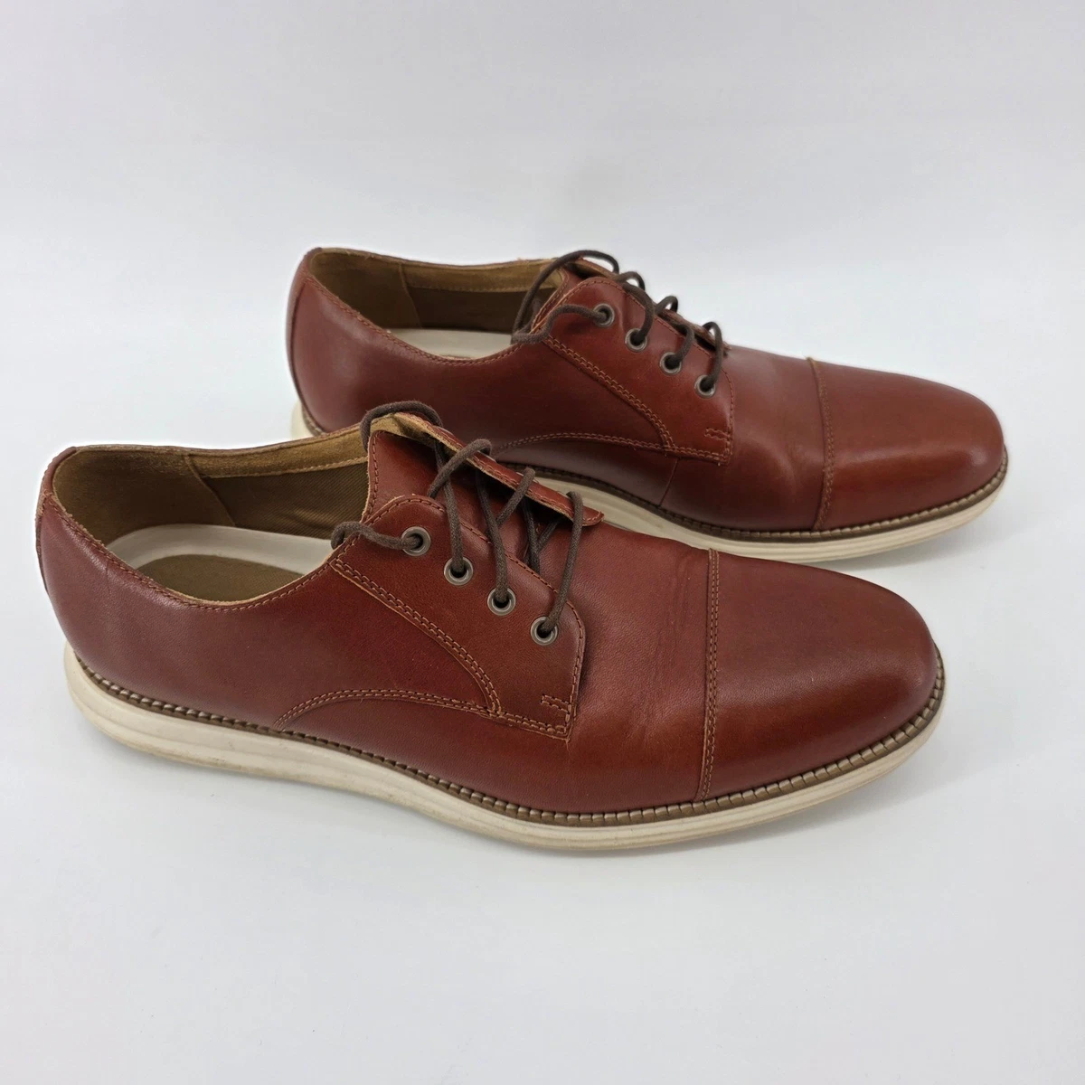 Cole Haan Leather Upper White Dress Shoes for Men for sale  display picture 2