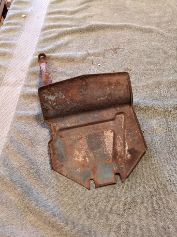 1965-3/68 FORD 3000 Blue Diesel Tractor starter shield.  - Image 3 of 3