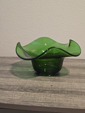 Vintage Viking Glass Epic Avocado Green Bonbon Candy Dish, Mid-Century MCM