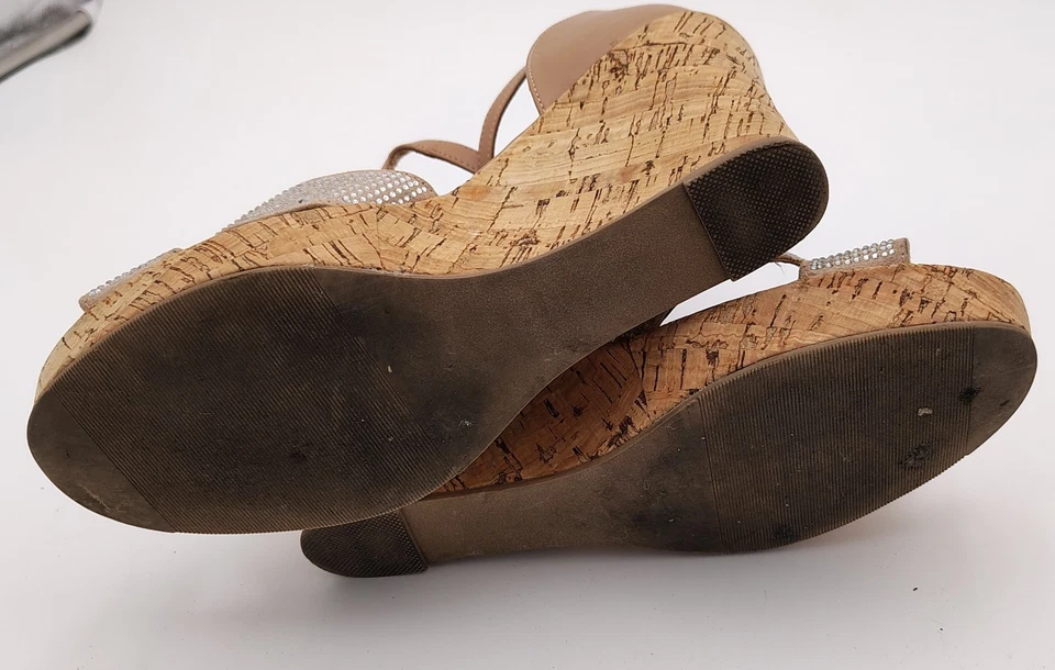 Sandalias de cuña Material Girl Bretta2 Nude Bling con correa al tobillo para mujer talla 8,5 M EE. UU. Foto 4 de 4