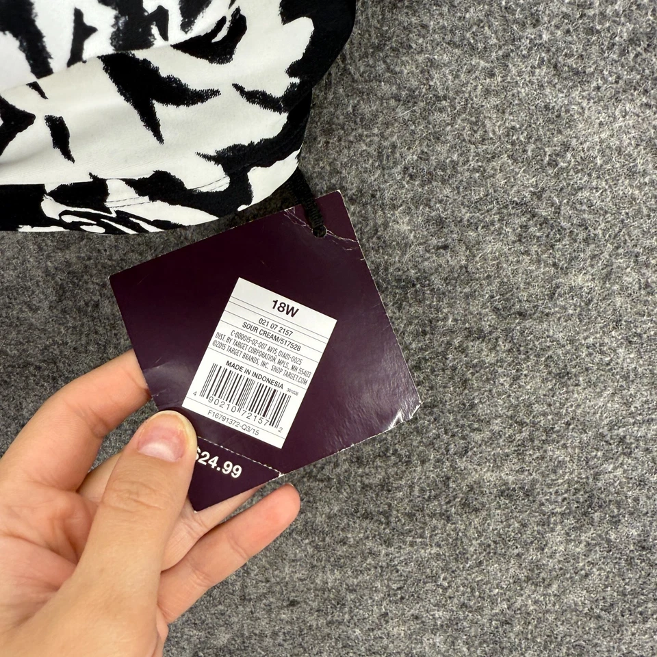 Nuevo Top de Bikini Ava & Viv para Mujer 18W Plus Negro Floral Push Up Sin Mangas Traje de Baño Foto 4 de 4