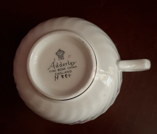 Vintage Adderley teacup pink roses - Picture 7 of 9