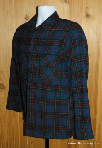 Camisa Pendleton de lana para hombre verde a cuadros con botones frontales talla M (desgarro) - Imagen 4 de 10