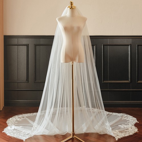 1 Tier 3x3M Cathedral Length Bridal Scalloped Lace Edge Wedding Veil With Comb - Picture 4 of 5