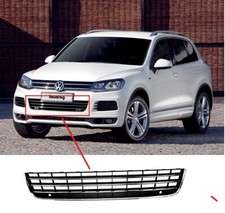 PER VW TOUAREG 10-14 GRIGLIA INFERIORE PARAURTI ANTERIORE CON FINITURE CROMATE CON FORO PDC