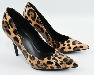 guess pumps uk