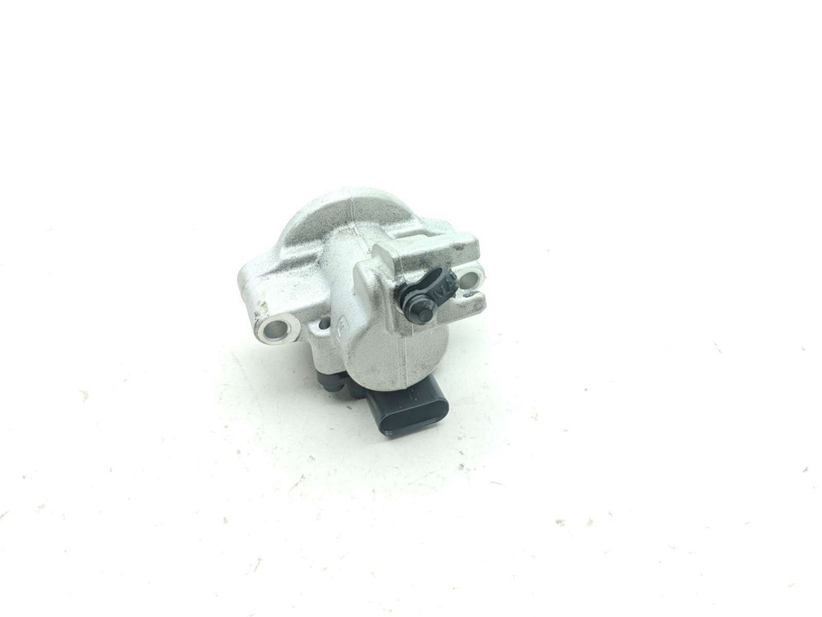 22 BMW R18 BClutch Slave Cylinder 21529457257 | eBay