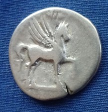 Domitianus 69-81-96 n. Chr, - AR Denar - COS IIII - Pegasus - 2,35 g