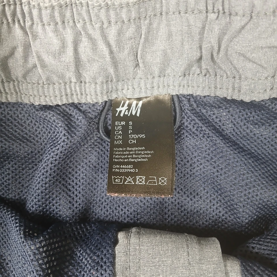 H&M Men's Size Small Gray Red Striped Beach Board Shorts - Image 3 of 4