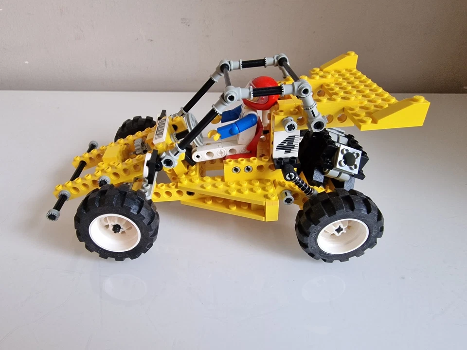 LEGO Technic 8840 Rally Shock n' Roll Racer, photo 2 of 5