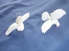 Vintage Home Interiors HOMCO 5723 White Bisque Porcelain Dove Ornaments Pair